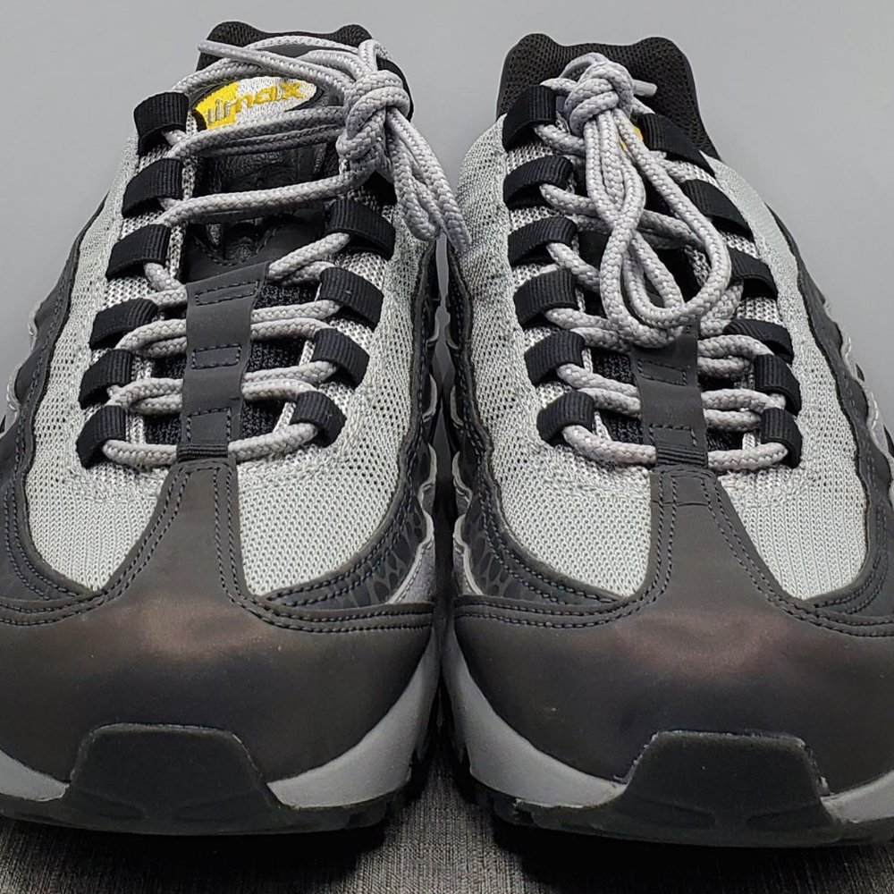 Nike Air Max 95 SE Wolf Grey Men Size 8.5 - Picture 7 of 9